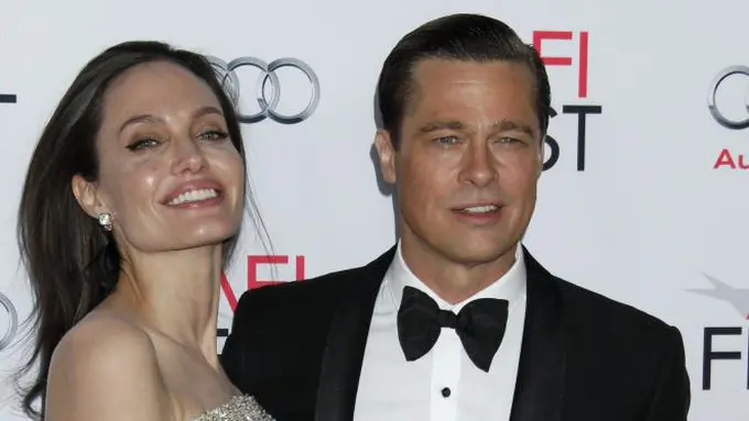 Angelina Jolie dan Brad Pitt