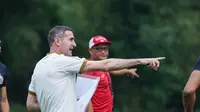 Angelo Alessio Komentari Hasil Imbang, Saksikan Highlights PSS vs Persija BRI Liga 1 di Vidio