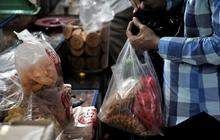 Harga Plastik Naik 80 Persen, Pemerintah Putar Otak Cari Solusi