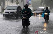 Prakiraan Cuaca BMKG 2 Mei: Mayoritas Kota Besar Alami Hujan Ringan hingga Lebat