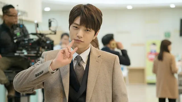 L Infinite dalam Miss Hammurabi (Twitter/ @jtbclove)