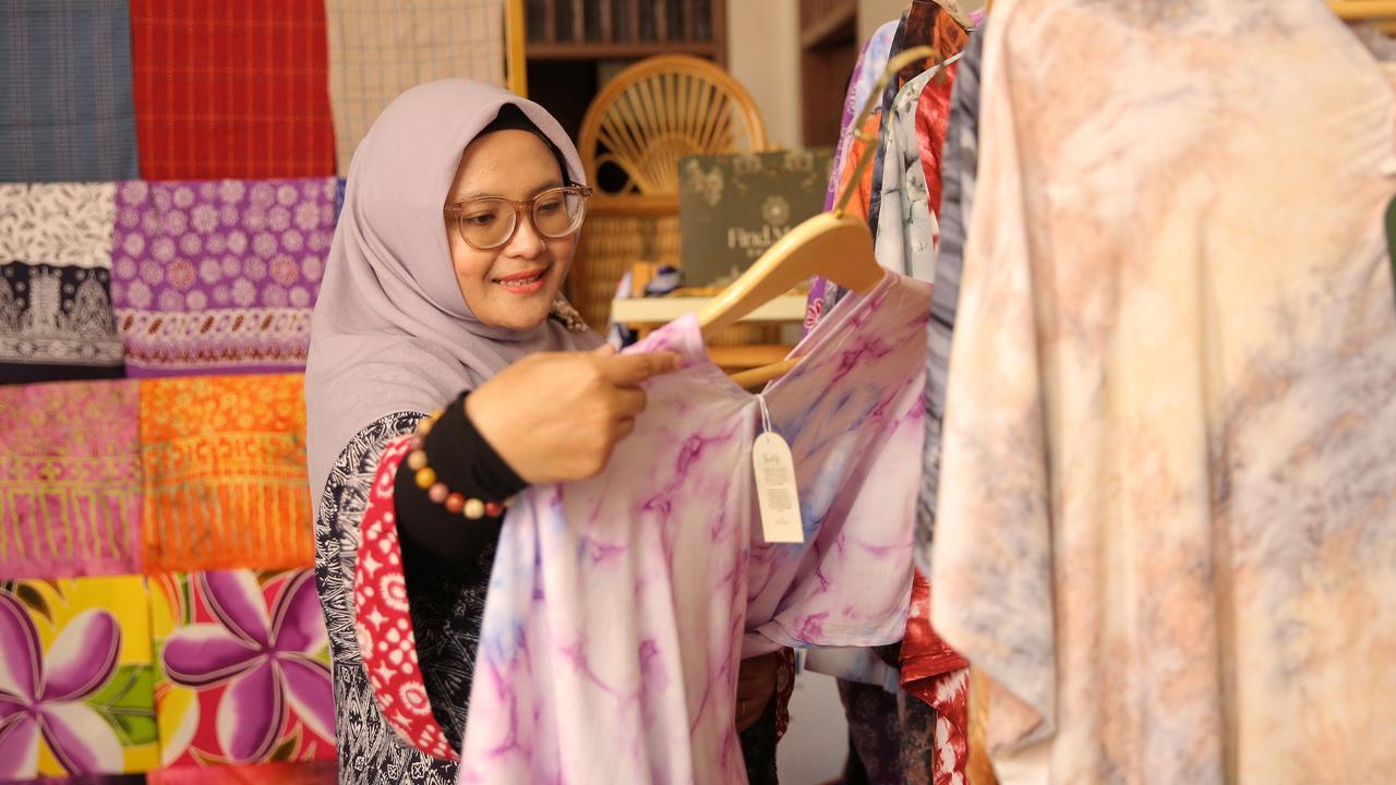 Ubah Daster Jadi Fashion Elegan, UMKM Binaan BRI 'Findmeera' Buktikan Perempuan Bisa Berdaya dari Rumah