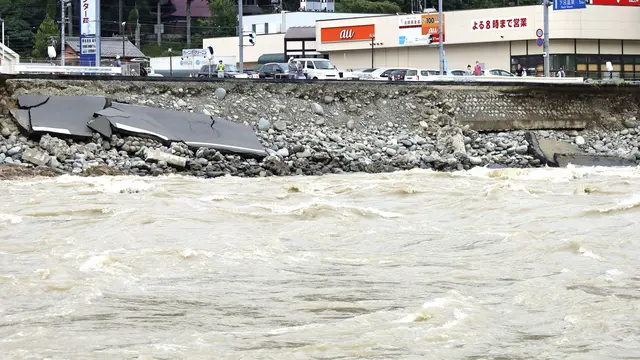 Banjir dan Tanah Longsor Melanda Jepang