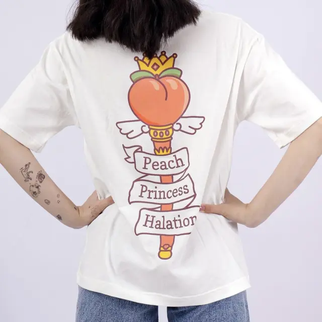 Diary Fimela: Bantu Perempuan Indonesia untuk Bebas Ekspresikan Diri dengan Keunikan Peach di Bidang Fashion