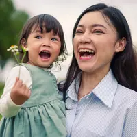 7 Zodiak yang Cocok Jadi Ibu Penyayang dan Tak Mudah Marah./Copyright depositphotos.com/geargodz