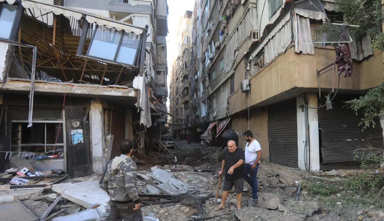 Sejak 23 September, tentara Israel terus melancarkan serangan udara intensif yang belum pernah terjadi sebelumnya terhadap Lebanon. (Foto oleh AFP)