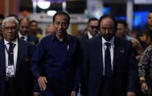 VIDEO: Jokowi Blak-blakan Depan Paloh Gaya Kepemimpinan "Hari ini Dangdut, Ke Depan Rock"