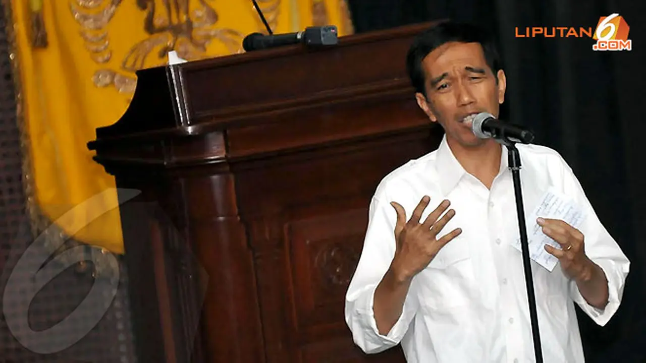 2-jokowi-blak-blakan-131130c.jpg