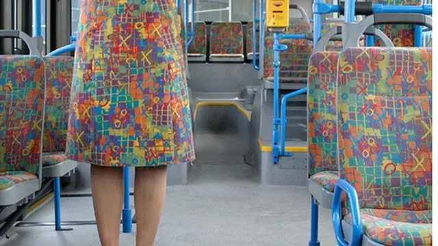 Baju Mirip dengan Benda
