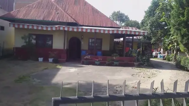 6 Transformasi Rumah Hotman Paris Dulu Vs Sekarang, Kini Bak Istana