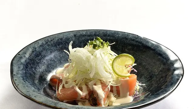 Tamanegi Salad (Image by Jonathan Valencia from Pixabay)