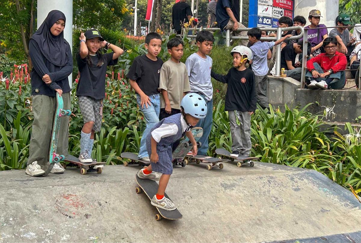 FOTO: Ratusan Skater Ramaikan Perayaan Hari Skateboard Sedunia di Jakarta