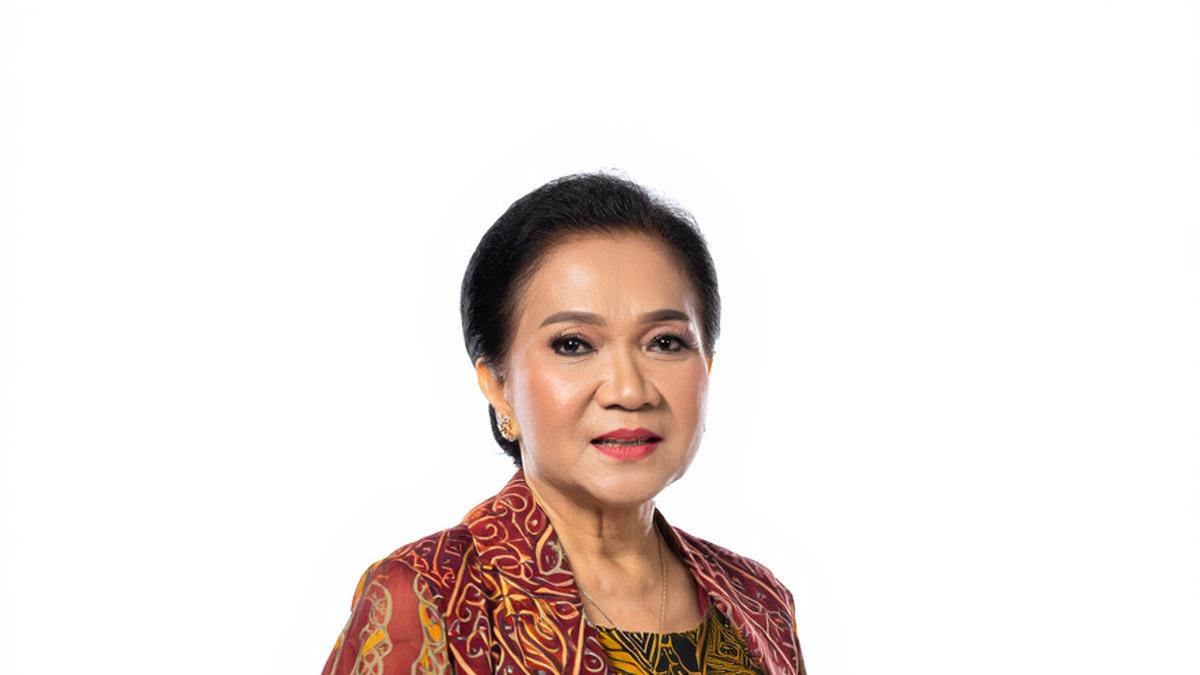 10 Model Dress Batik Orang Tua Wanita, Anggun dan Cocok untuk Segala Acara