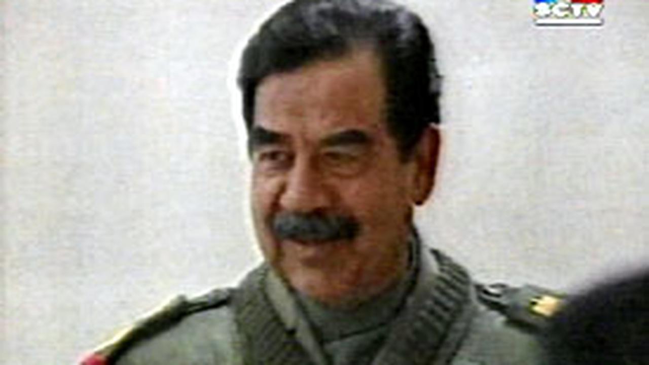 Pentagon Belum Yakin Saddam Tewas
