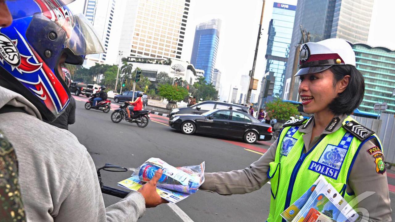 Jelang Lebaran, Polisi Bagikan Peta Mudik Gratis