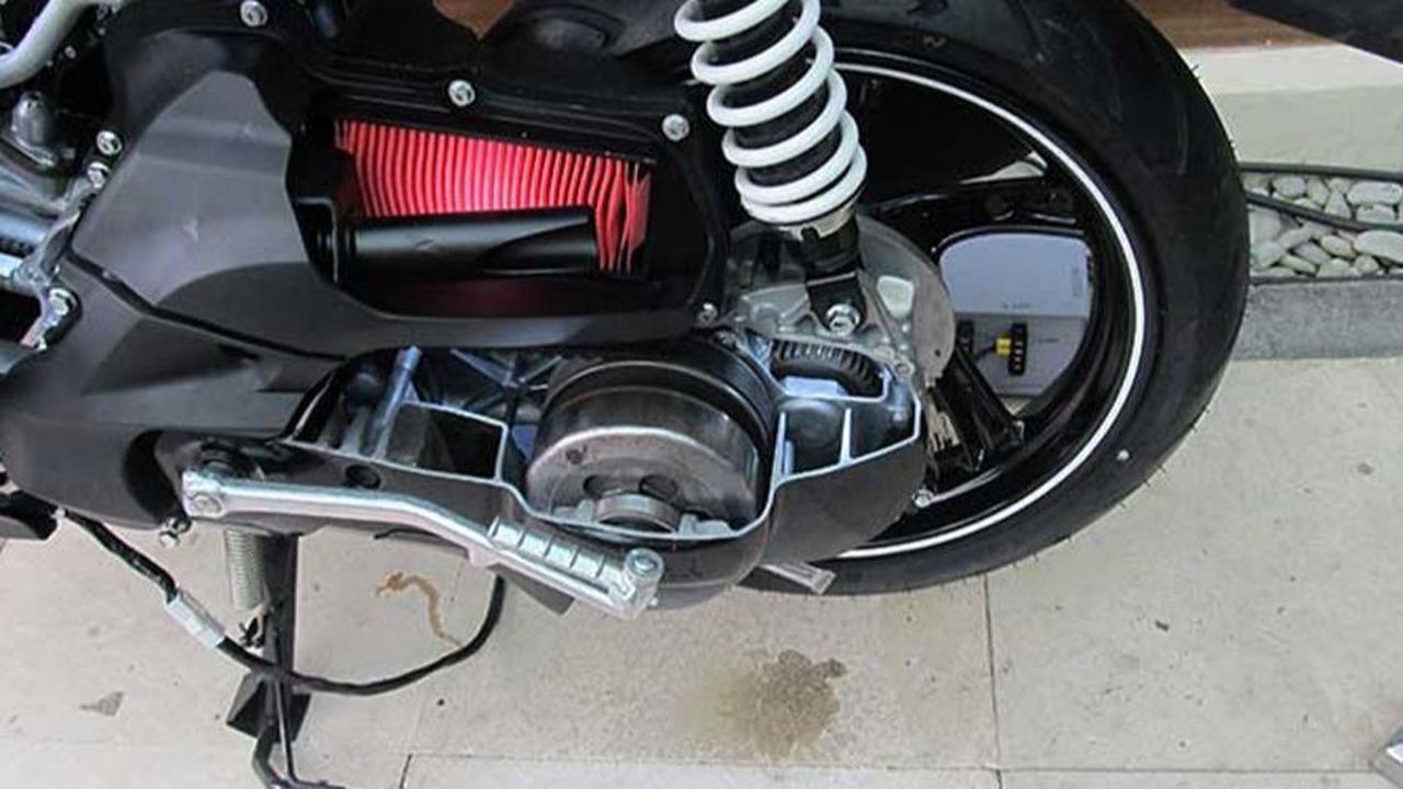Selang kecil di bawah CVT motor matic memiliki fungsi
