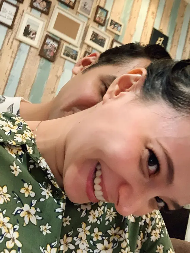 Perut Istri Kian Membuncit, Ini 6 Potret Gemas Asmirandah dan Jonas Rivanno