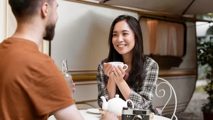 couple april ucapan cinta