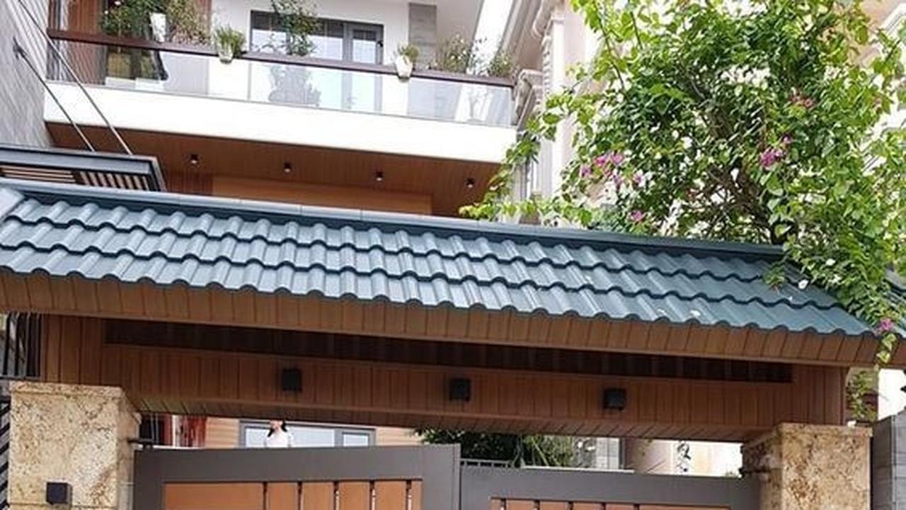 Desain Pagar Kayu Minimalis