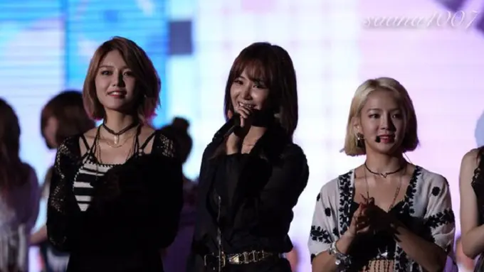 [Bintang] SHY SNSD