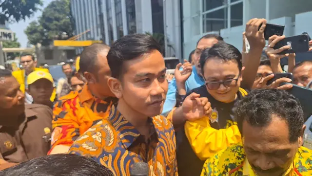 Putra sulung Presiden Joko Widodo atau Jokowi sekaligus Wali Kota Solo, Gibran Rakabuming Raka