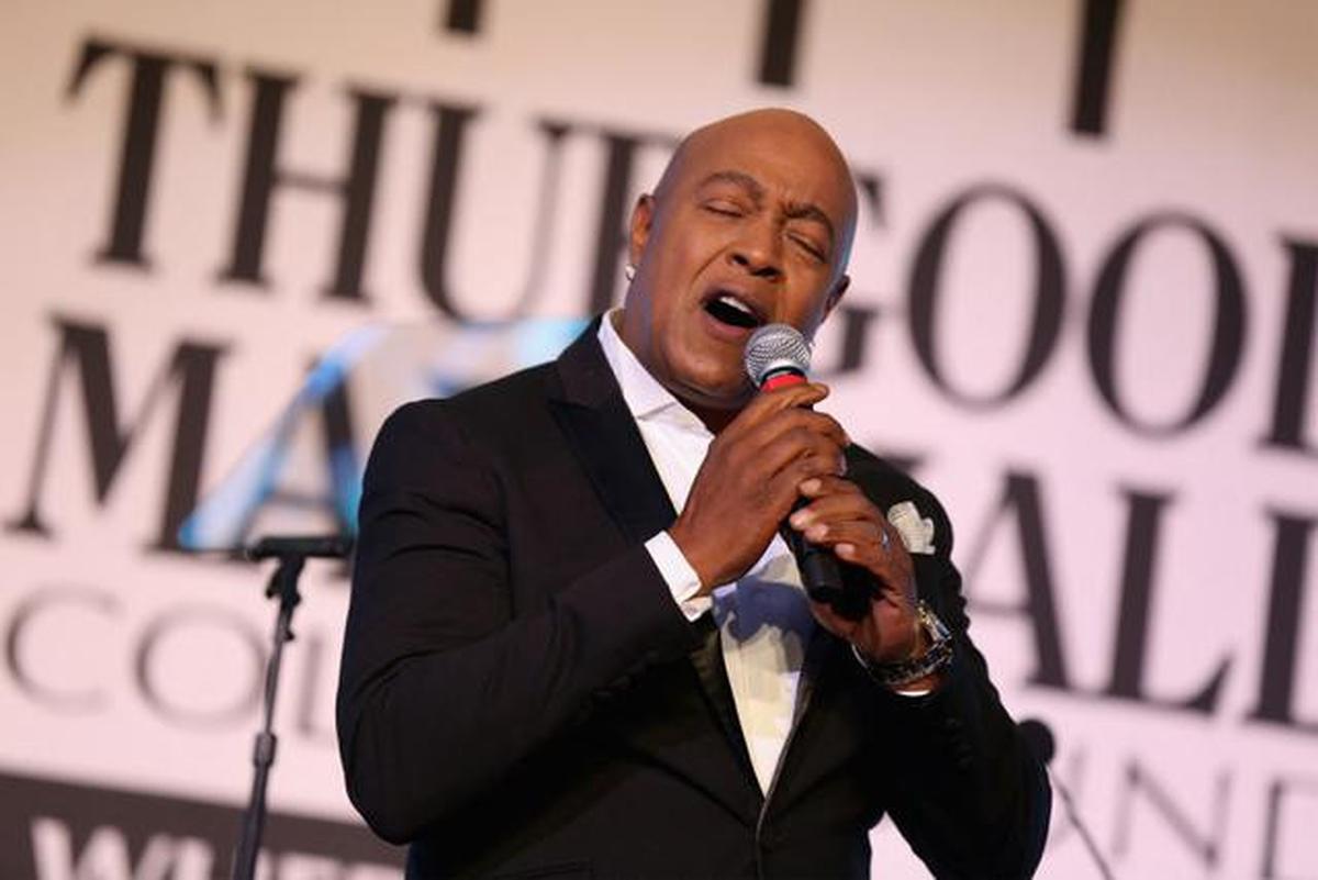 Mengenang Peabo Bryson dan 6 Lagu Ikonisnya, Termasuk yang Kerap Dinyanyikan di Pernikahan