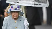 Ratu Elizabeth II saat di Royal Ascot. (Daniel LEAL-OLIVAS / AFP)