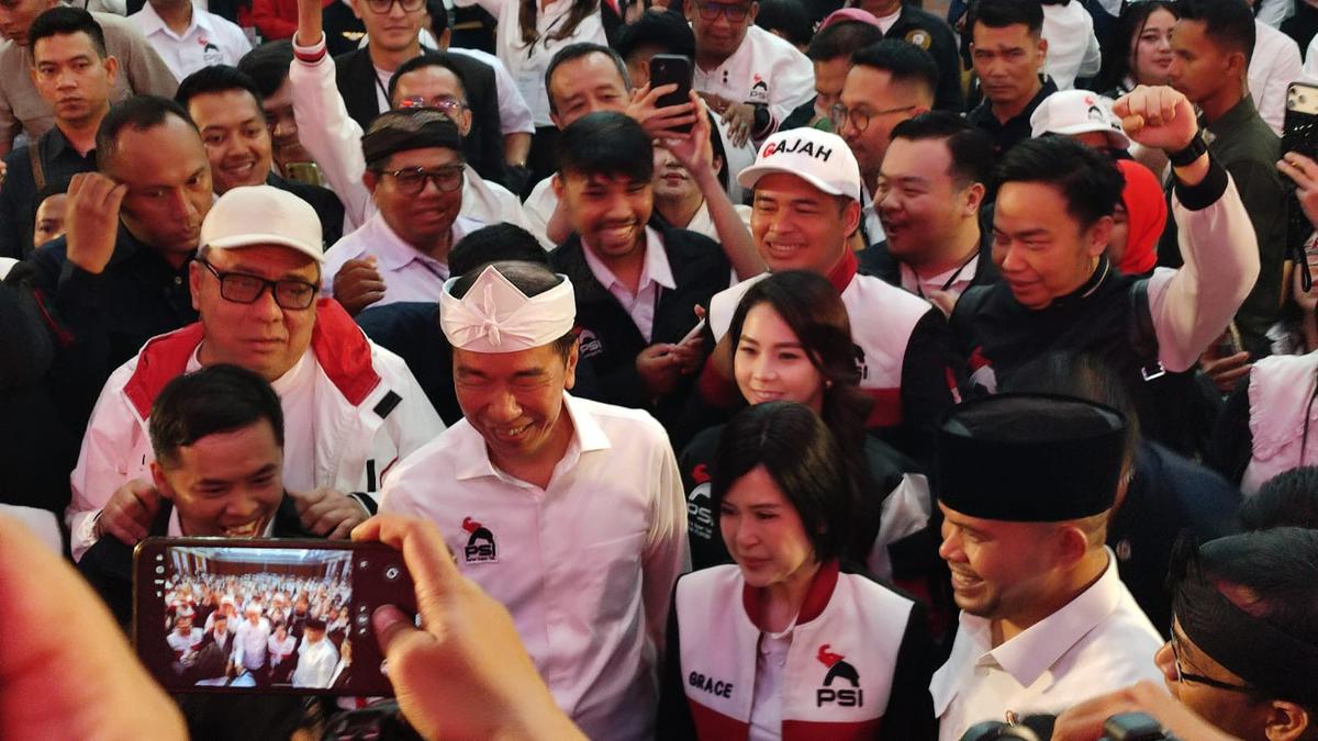 Jokowi saat menghadiri Rakorda PSI di Kota Bandung. (merdeka.com/Azzura Galexia).
