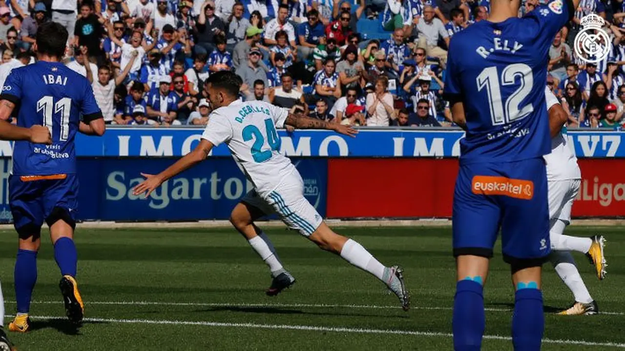 Deportivo Alaves v Real Madrid