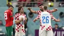 Bek Kroasia, Josko Gvardiol, merayakan kemenangan atas Maroko dan mengunci posisi ketiga Piala Dunia 2022 Qatar. (AP Photo/Frank Augstein)