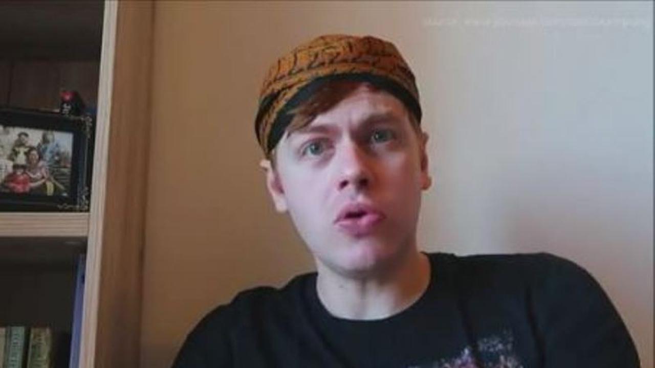 Dave Jephcott, bule Australia yang fasih berbahasa Inggris. (Foto: Instagram @londokampung)