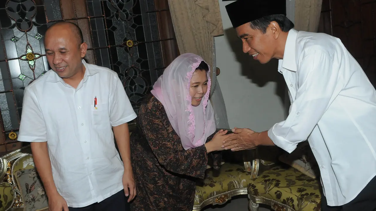 Jokowi bertemu dengan yenni wahid_20140325