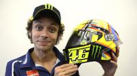 Helm Valentino Rossi Soleluna 2013. (rossihelmets.com)