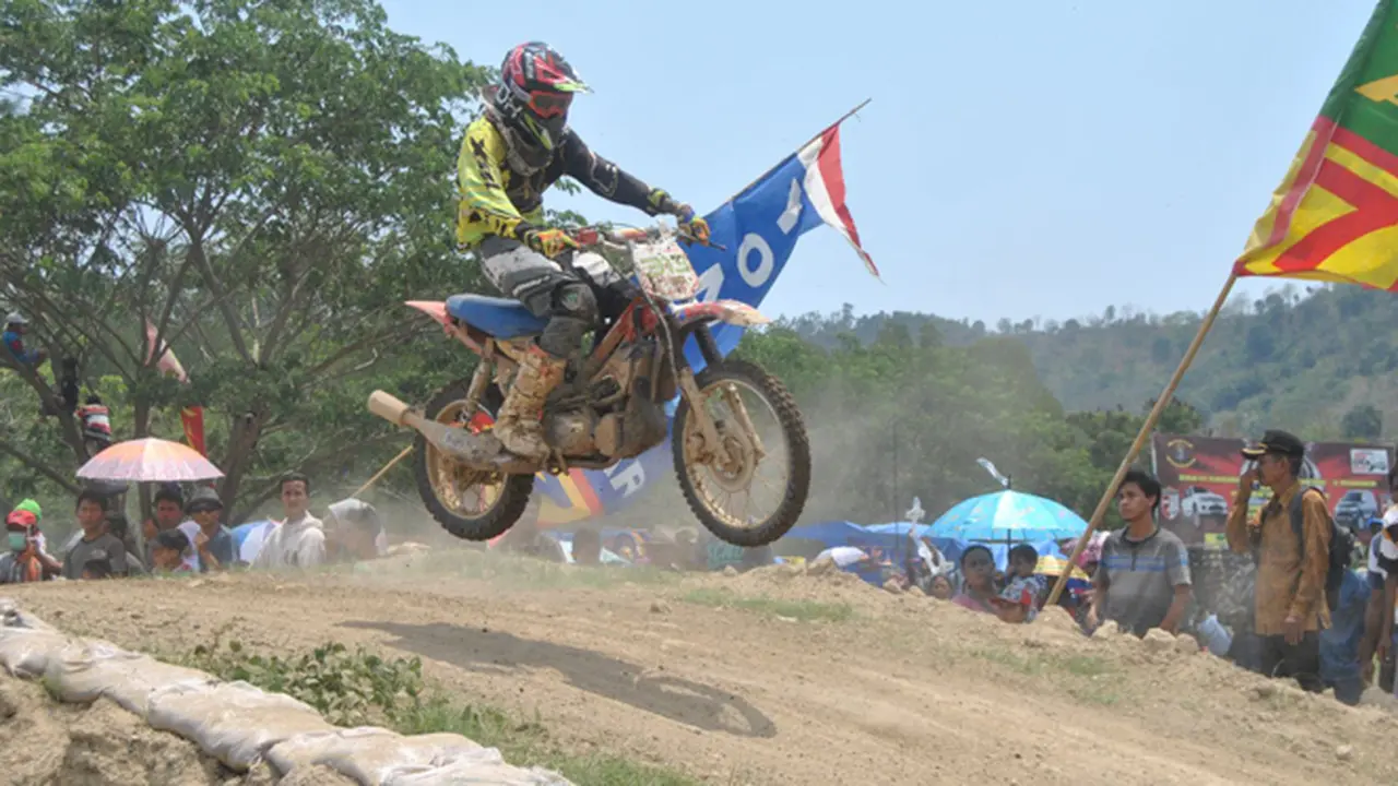 Open Grasstrack di Sirkuit Harimau Bhumi Marinir