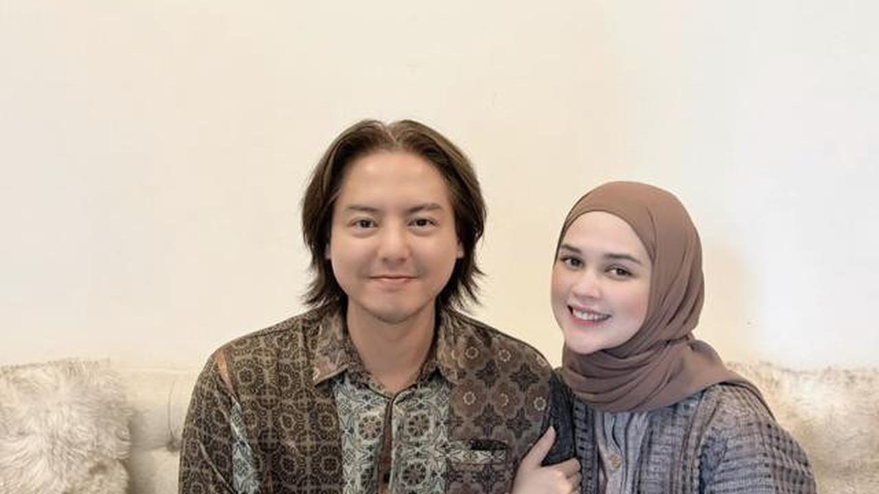 8 Potret Ruang Tamu Rumah Cut Meyriska dan Roger Danuarta, Minimalis dan Elegan