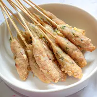 Ilustrasi sempol ayam./Copyright shutterstock.com/g/Nia+Kayyis