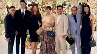 Gaya Minimalis Tamara Bleszynski di Resepsi Pernikahan Putranya Teuku Rassya