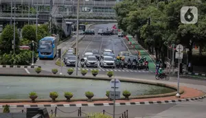 Ganjil genap Jakarta yang berlaku pada hari ini, Kamis (12/9/2024). (Liputan6.com/Faizal Fanani)