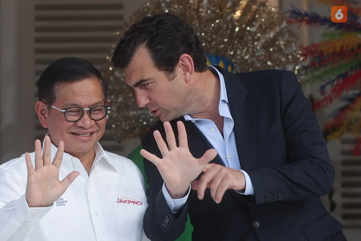 Foto: Senyum Tipis Alberto Longo, Kontrak Formula E Dinego Gubernur DKI Jakarta