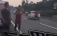 Polisi Kejar Sopir 'Koboi' yang Todongkan Senjata ke Pengendara Lain di Tol Cipularang