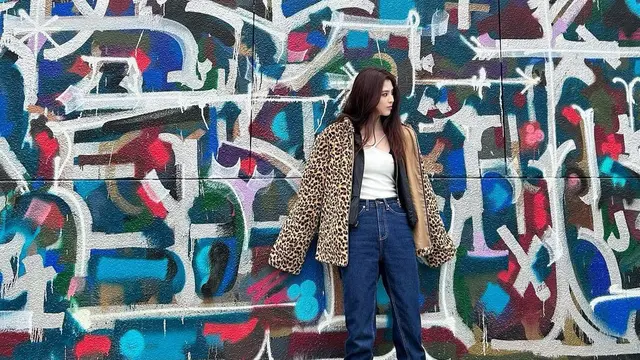 Pesona Menawan Han So Hee yang Menarik Perhatian Jungkook BTS untuk Jadi Model MV Solo
