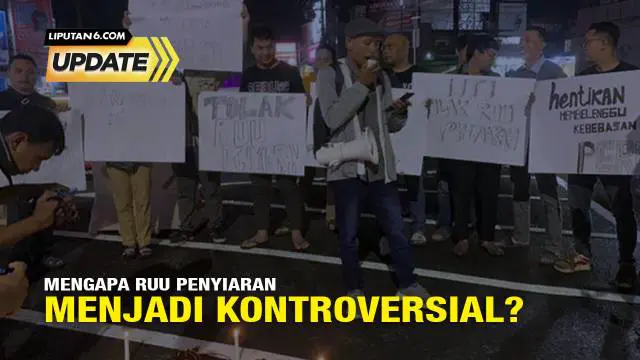 Proses revisi UU No.32 Tahun 2002 tentang Penyiaran menuai protes dari kalangan masyarakat sipil. Pasalnya penyusunan draf RUU Penyiaran dinilai banyak kalangan tidak melibatkan pemangku kepentingan dan substansinya bermasalah. Ironisnya, terdapat ma...