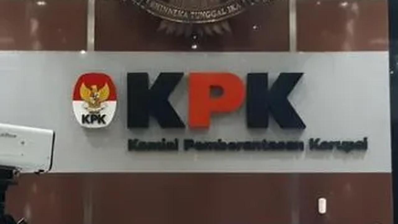 "Kecukupan alat bukti menjadi dasar kami untuk nantinya menyampaikan secara lengkap konstruksi utuh perkara ini," kata Ali.