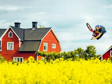 Dawid Godziek beraksi di Imagination Park, Swedia pada 14 Juli 2016. (REUTERS)