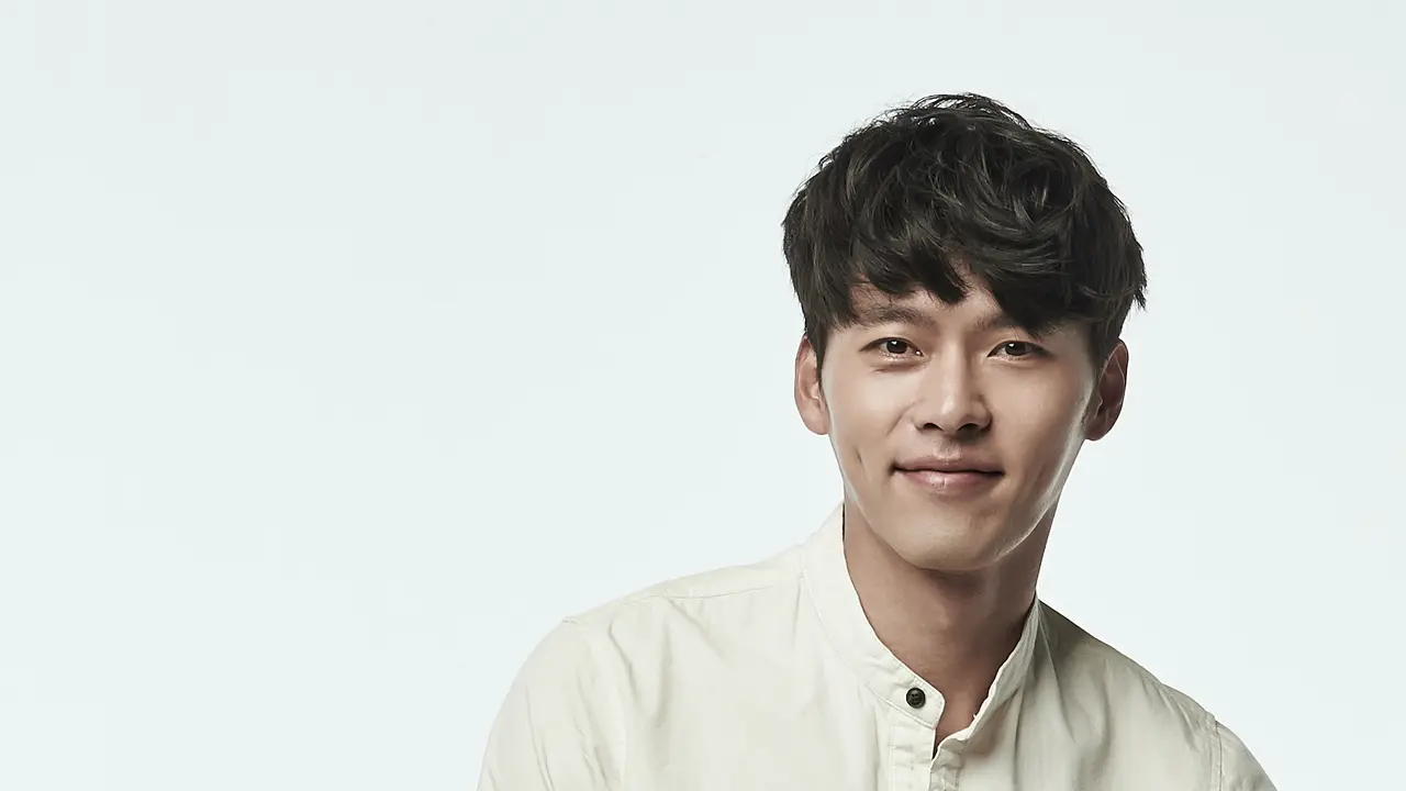 Makin Kece dengan Meniru Gaya Hyun Bin