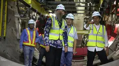 Gubernur DKI Jakarta Basuki Tjahaja Purnama atau Ahok akan blusukan ke lokasi proyek pembangunan Mass Rapid Transit (MRT) hari ini. Ahok akan mendampingi Presiden Joko Widodo dalam memantau langsung proses pengeboran bawah tanah Jalan Jenderal Sudirman.