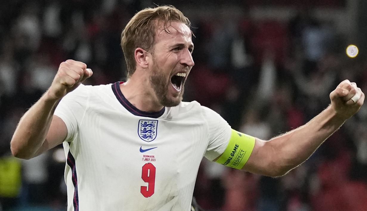 Harry Kane pernah sabet dua kali gelar Star of The Match Euro 2020 ketika Inggris hadapi Jerman di 16 besar dan Denmark di semifinal. Ia tampil gemilang pada dua laga itu meski dirinya dikatakan sebagai pemain yang telat panas di laga-laga awal. (Foto: AFP/Pool/Frank Augstein)