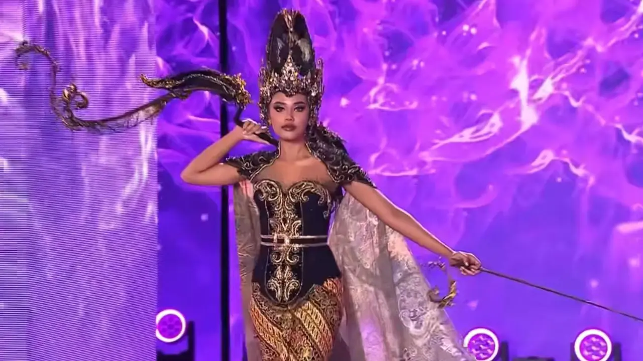 Harashta Haifa Zahra, Puteri Indonesia 2024 yang menjadi wakil Indonesia di ajang Miss Supranational memakai kostum nasional terinspirasi srikandi manah