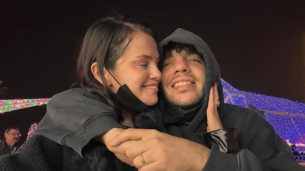 Selena Gomez Rayakan Natal Pertama Sebagai Istri Benny Blanco dengan penuh kehangatan. [@selenagomez]