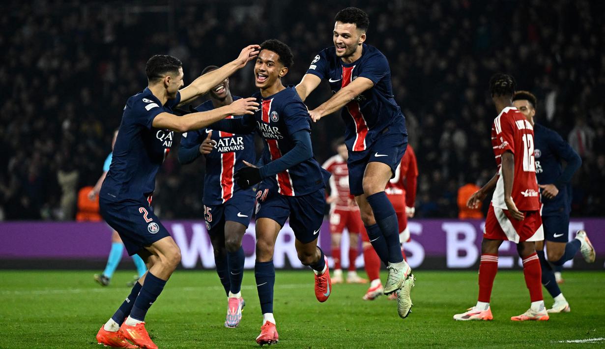 Pada menit ke-86, Senny Maluyu menutup pesta gol PSG saat menjamu Brest di leg kedua play-off fase gugur Liga Champions 2024/2025. (JULIEN DE ROSA/AFP)